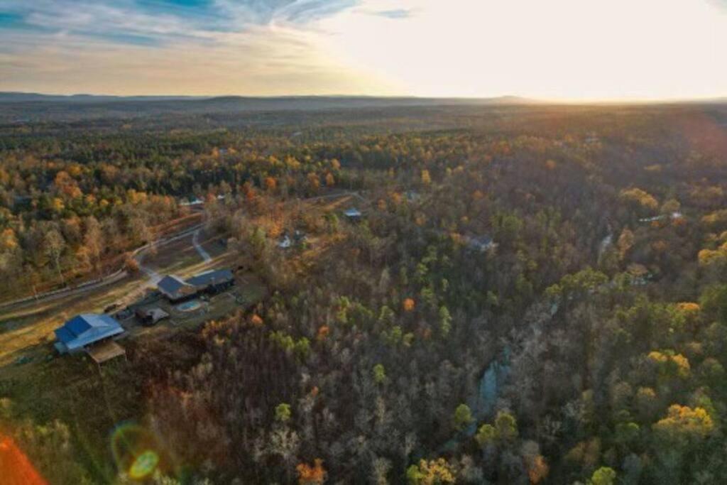 Private Tiny Home Royal Ridge Getaway 外观 照片