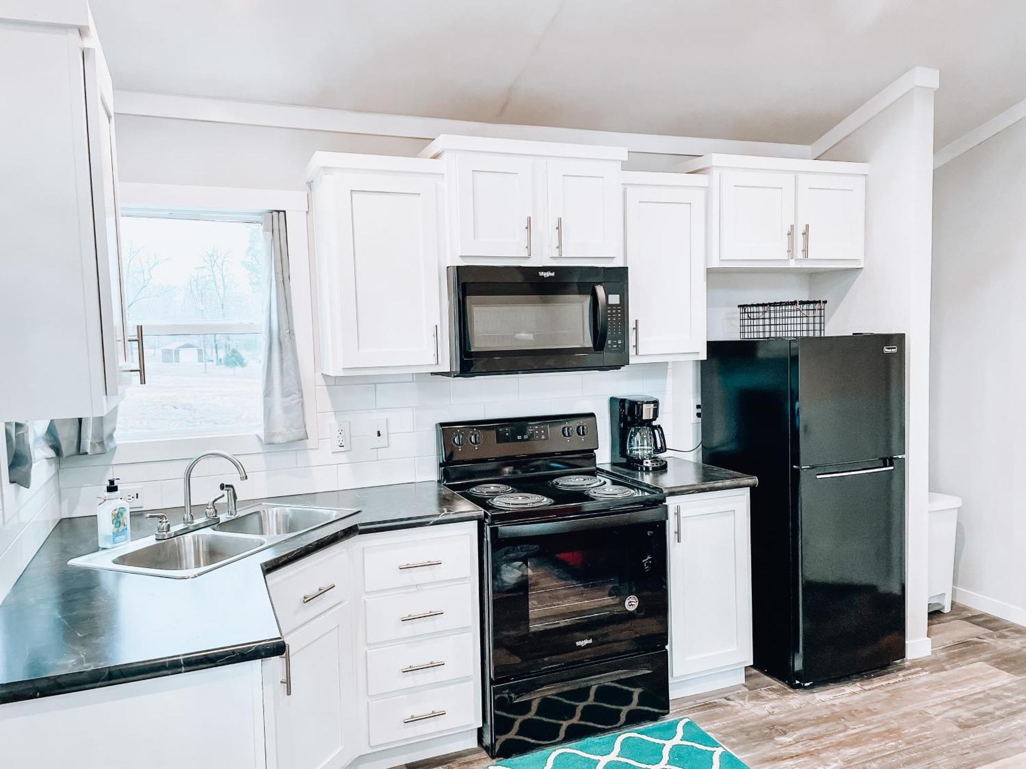 Private Tiny Home Royal Ridge Getaway 外观 照片